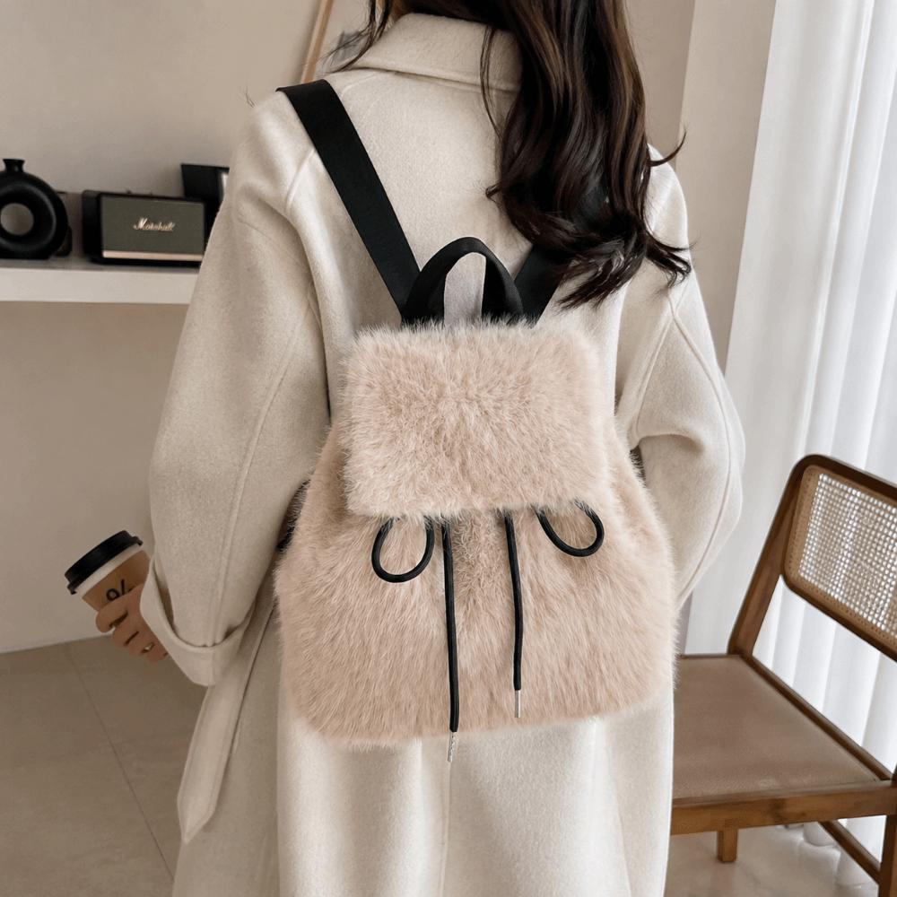 Drawstring Mini Daypack Adjustable Closure Plush Knapsack Y2k Fashion Faux Fur Backpack Travel
