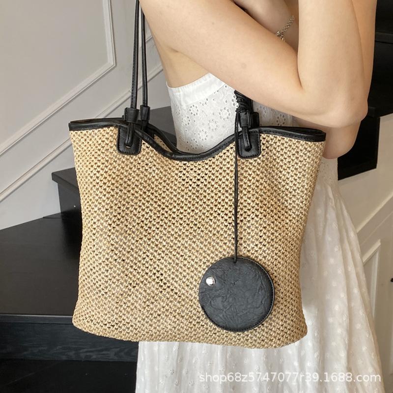 Korean Contrast Woven Tote Bag Women's 2025 New Retro Beach Vacation Shoulder Bag Large-capacity Straw Bag
