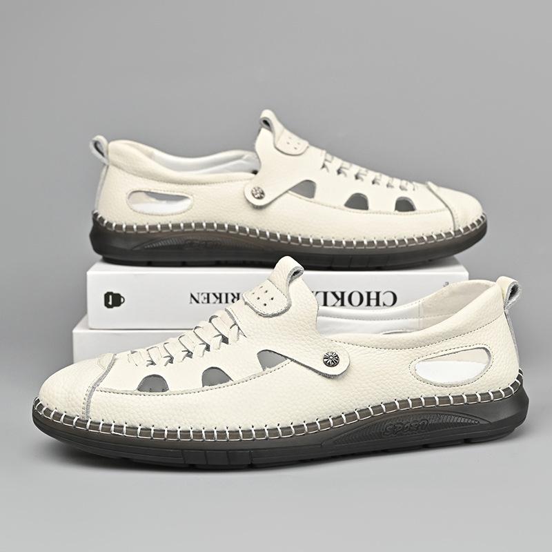 2025 Summer New Hallow Leather Shoes for Men Fashion Casual Beach Sandals Male Solid Color Designer Driving Shoes Man