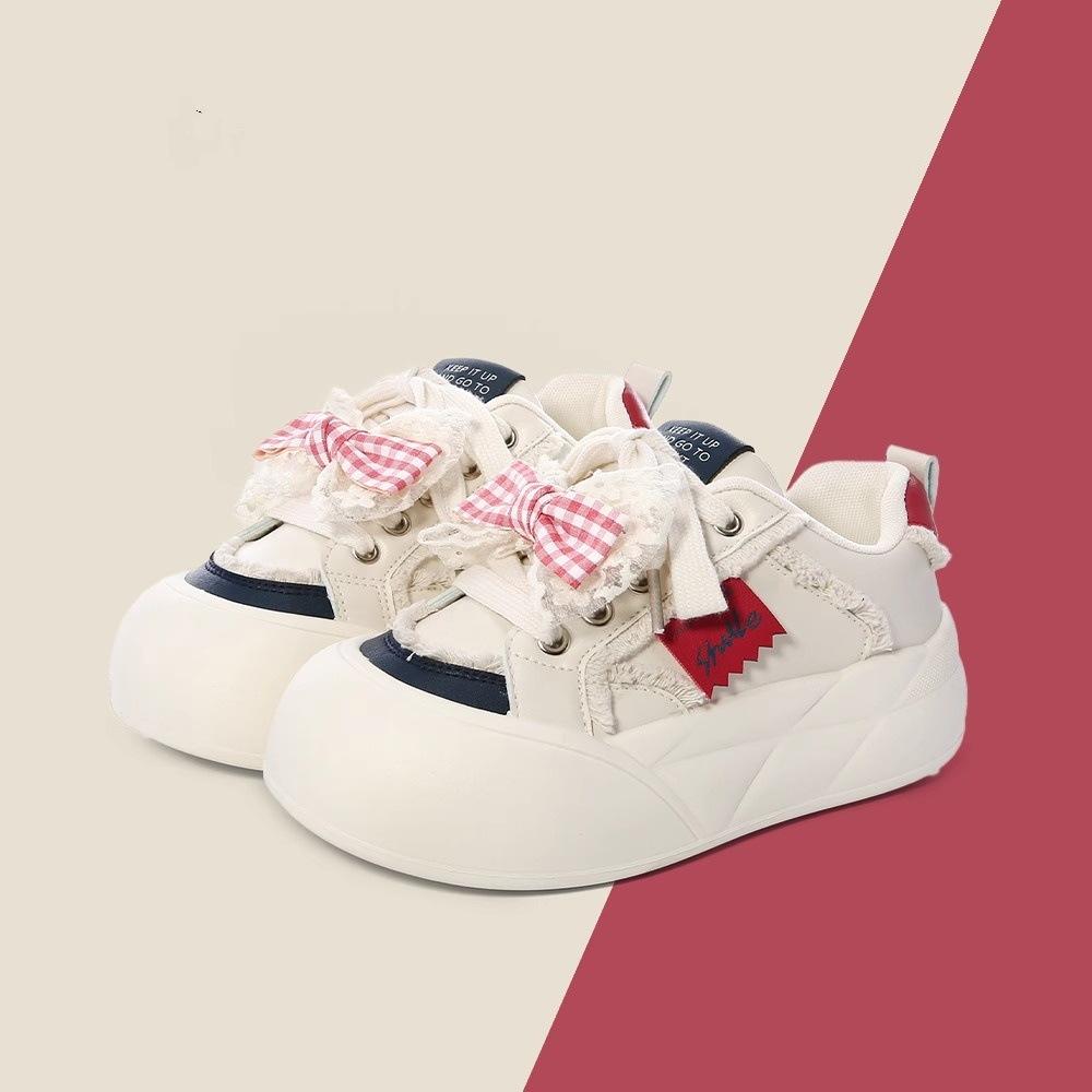 2025 spring and autumn fashion versatile little white shoes viral trends board shoes soft sole sports shoes cute soft cute bread shoes