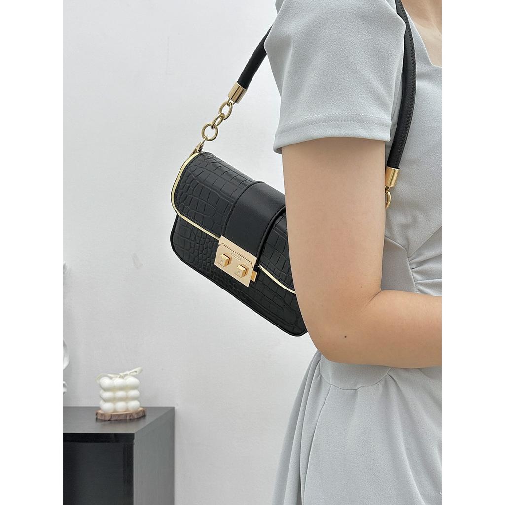Simple and Elegant Small Square Bag Versatile Small Bag New Style Bag Women's Summer Chain One-shoulder Crossbody Bag