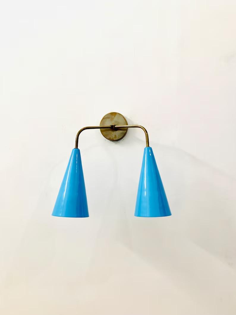 

Mid Century Italian Diabolo Brass Wall Sconce - 2-Light Vanity Fixture синій