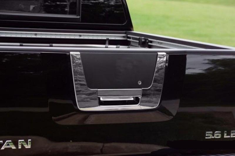 

Chrome lining on the trunk (plastic) for Nissan Titan 2004-2011
