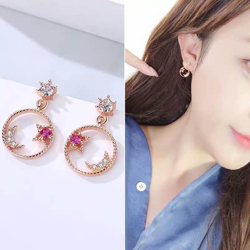 

Korean Star & Moon S925 Silver Dangle Earrings - Sweet Simple Style Pendant Jewelry