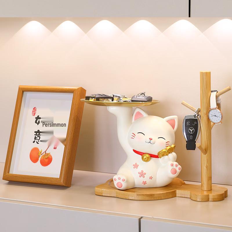 Lucky Cat Storage Ornament