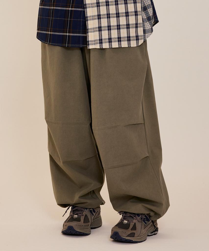 CARGOBROS Cb Crow Wide String Pants (Khaki)