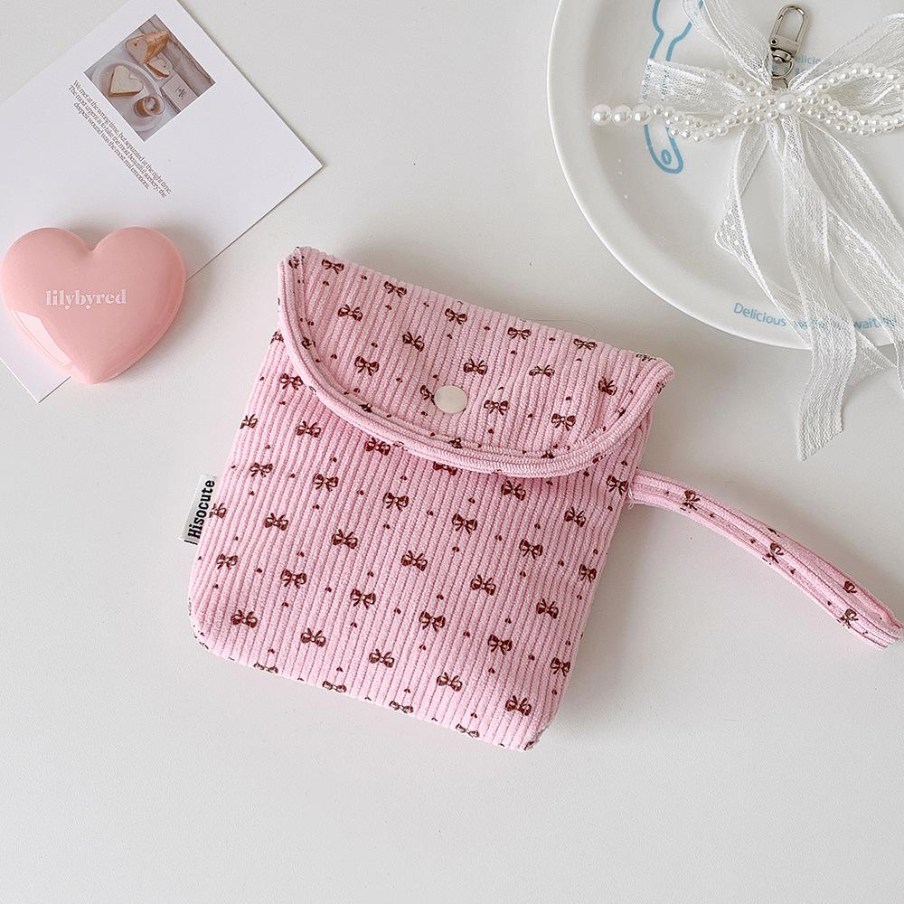 

Korean Style Corduroy Sanitary Napkin Storage Bag Portable Travel Cosmetic Pouch with Snap Button розовый