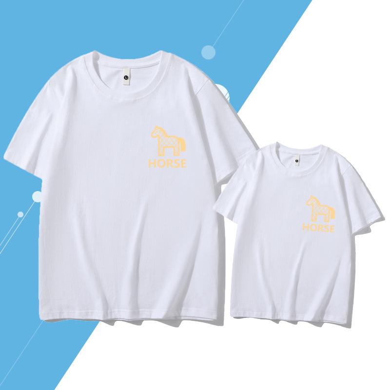 2026 Year of the Horse Red Family T-shirts – Pure Cotton Parent-Child Sets for Six, Short Sleeve with Little Horse Logo.