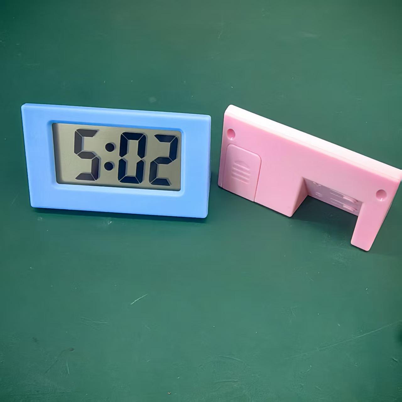 

Портативний Міні Милий Цифровий Годинник для Студентів - Простий та Стильний Настільний Годинник