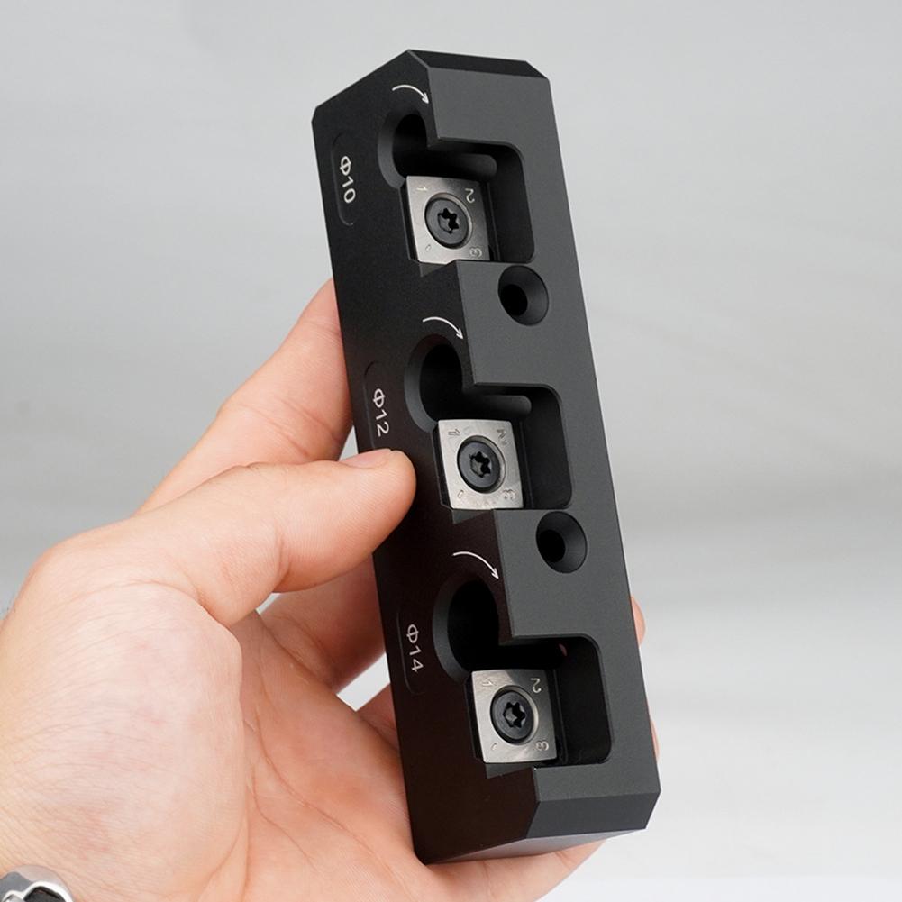 

Alloy Dowel Maker Easy Carrying Woodworking Tool Suitable For Both Softwood Hardwood. With 1 Blade