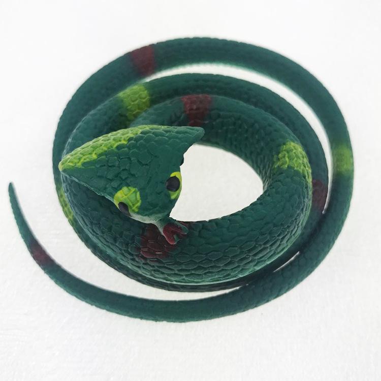 Realistic Cobra Snake Toy - Soft Rubber Prank Snake for Halloween