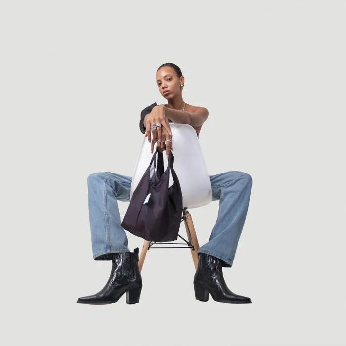 [KINDBAG] Space Black Reusable Mini Kindbag