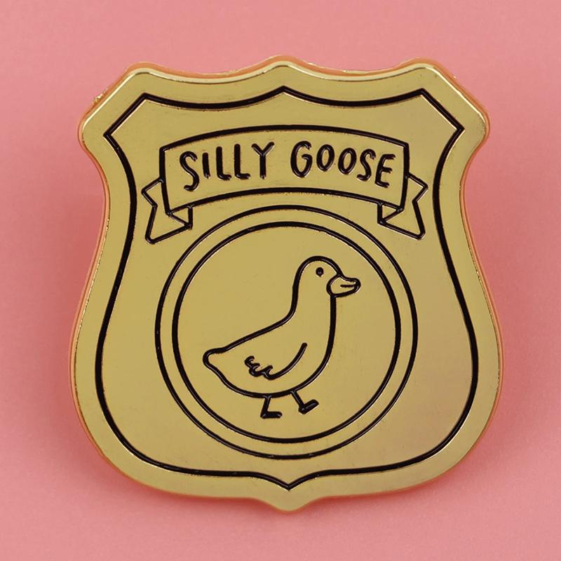 Cute Cartoon Silly Goose Brooch Badge Clothing Backpack Jewelry Accessories Pin Oil Drop Alloy Badge Clothes Backpack Decoration