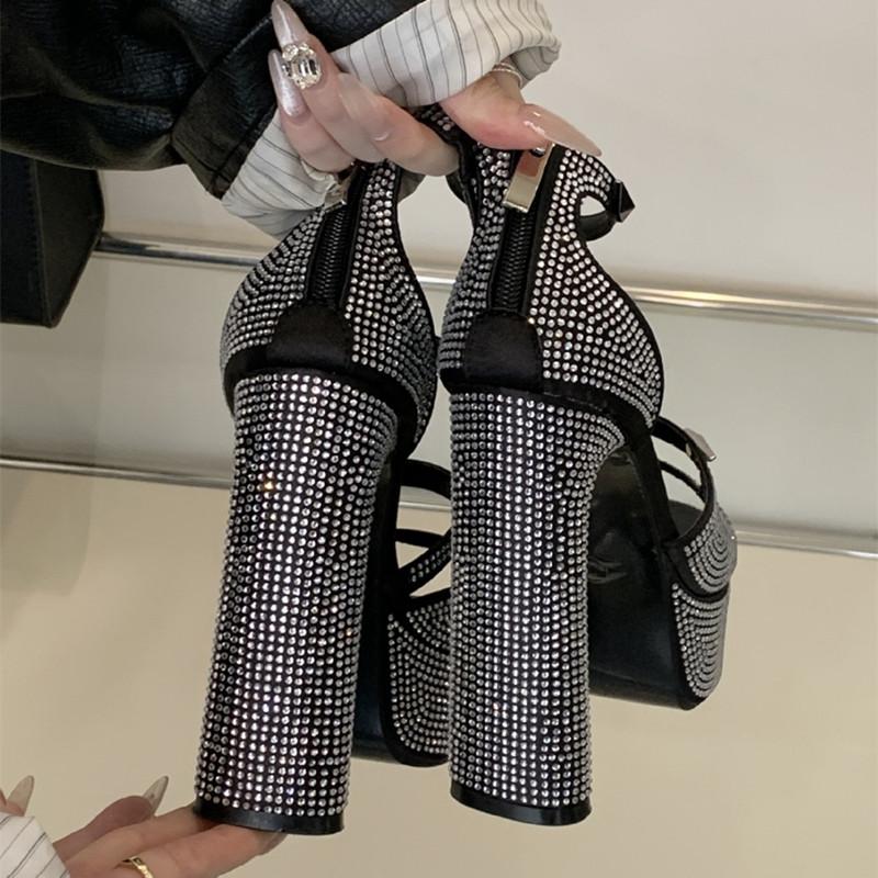 Fashion Star style Luxury Rhinestones Platform Wedges Women Gladiator Sandals Fashion Square toe High heels Summer Party Shoes Sandals