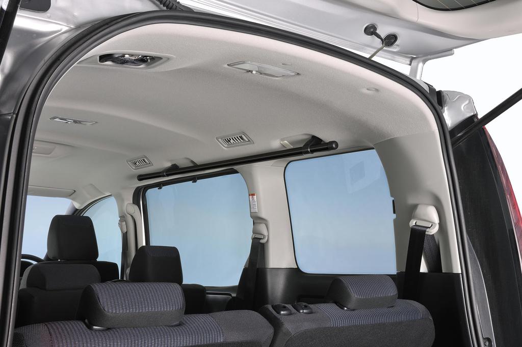 Carmate Car Storage Cross Ride Series Side Bars for Toyota Voxy and Serena NS102BK (CARMATE) Noah, (80 Series), (C27 Series) [Black]