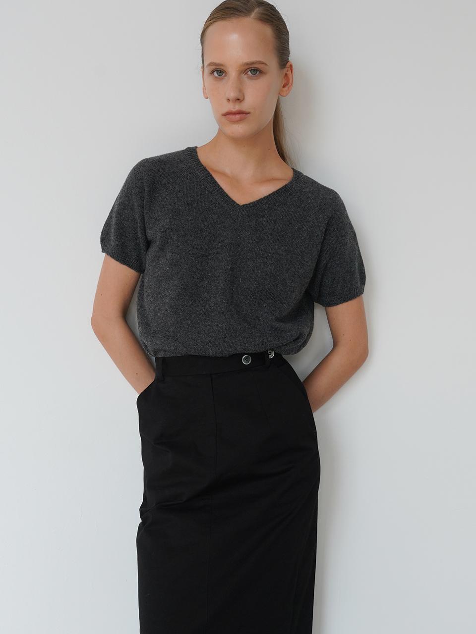 Raye Vera Cashmere Wool Half Sleeve V-Neck Knit (Charcoal)