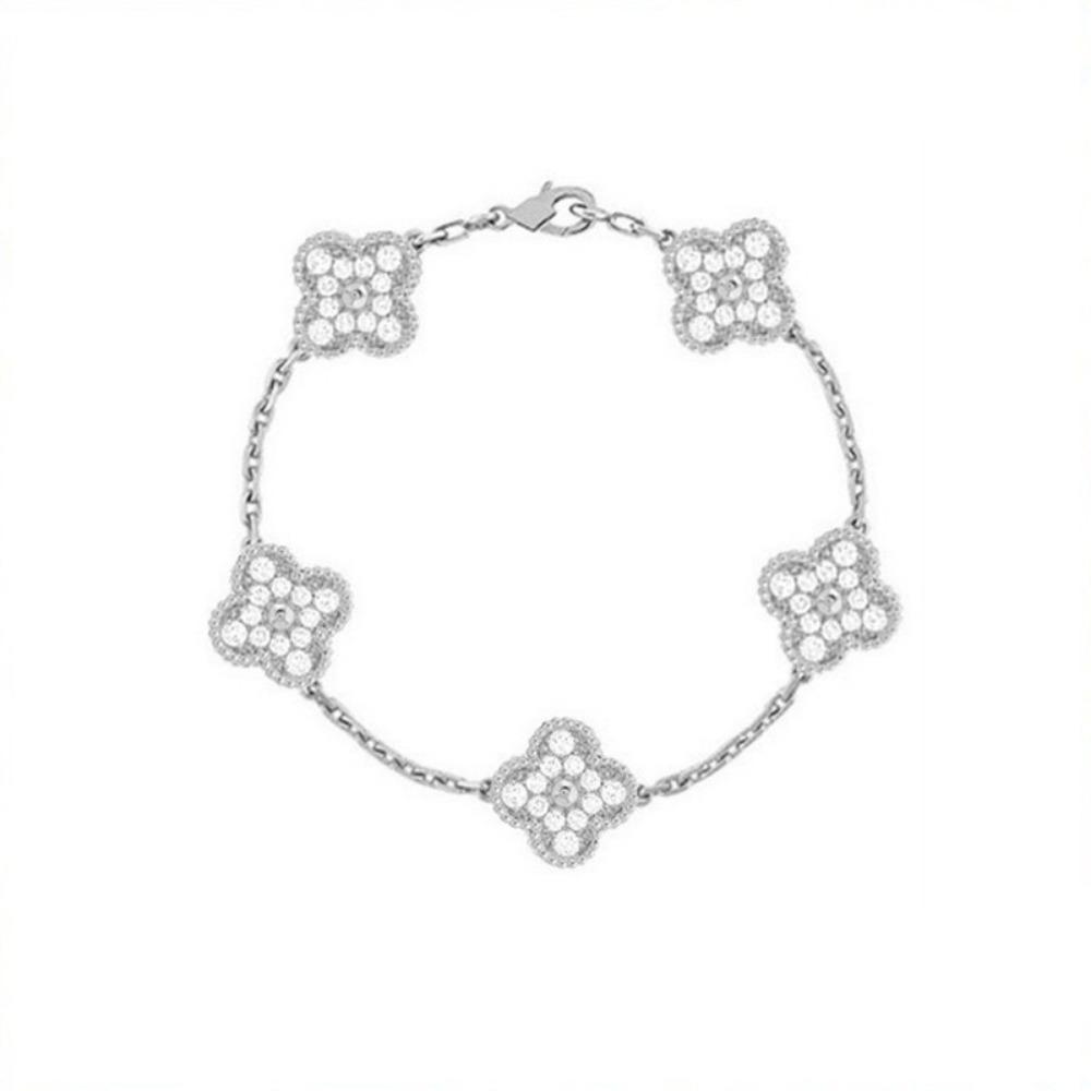 Luxury and Sophisticated Four-leaf Clover Bracelet for Women Made of Agate and Mother-of-pearl