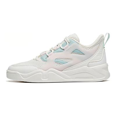 Încălțăminte pentru femei – Adidaşi