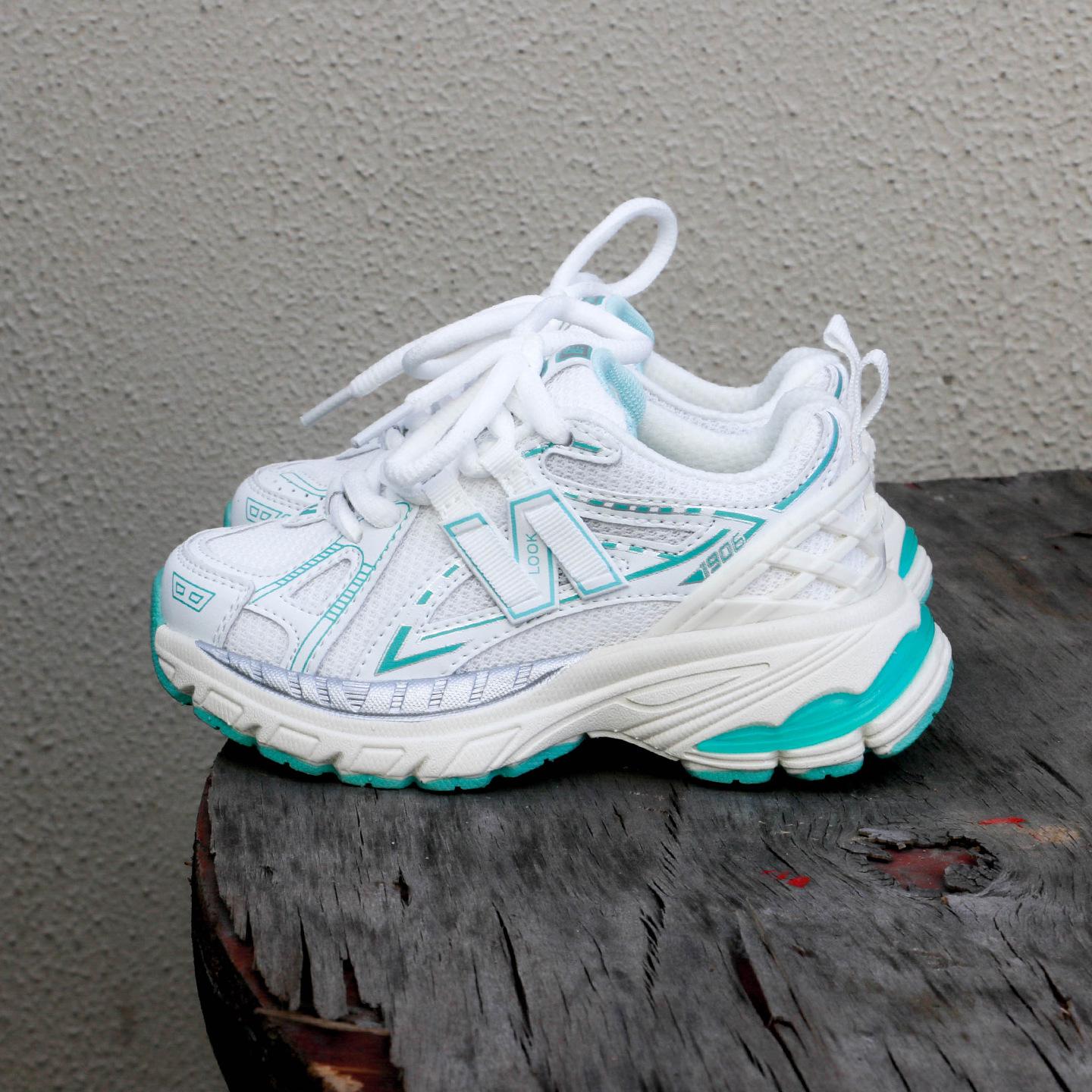 Breathable Mesh Running Shoes for Kids - Spring/Summer 2026 Collection 29