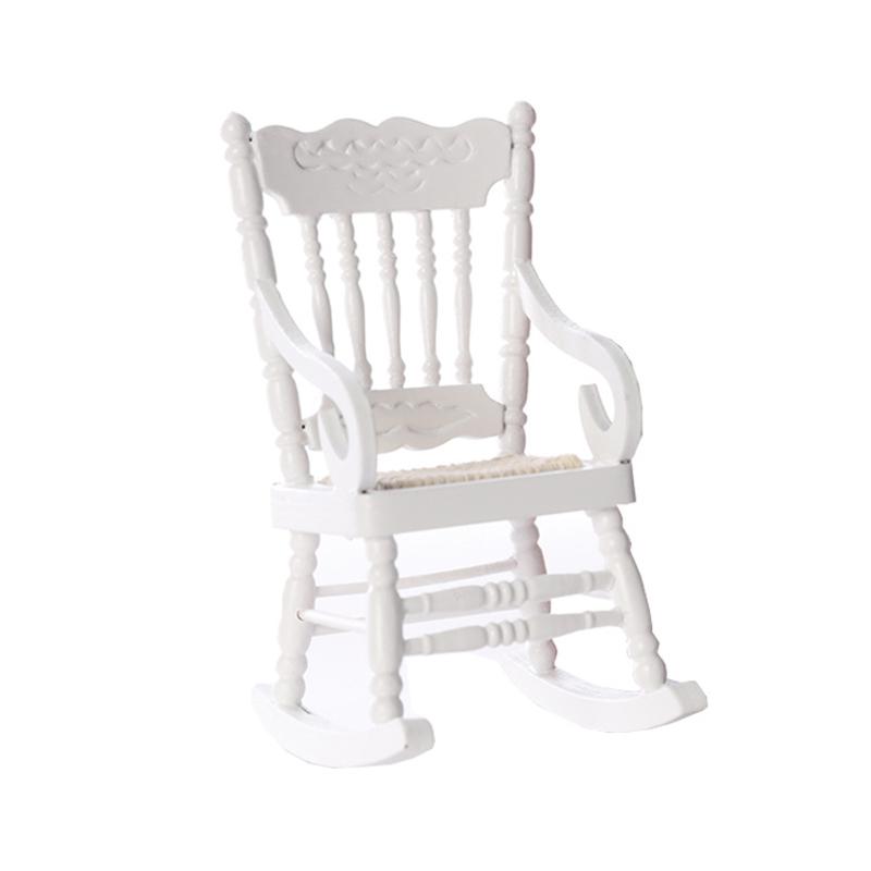 

Миниатюрная деревянная модель мебели-качалки для кукольного домика масштаба 1/12 белый