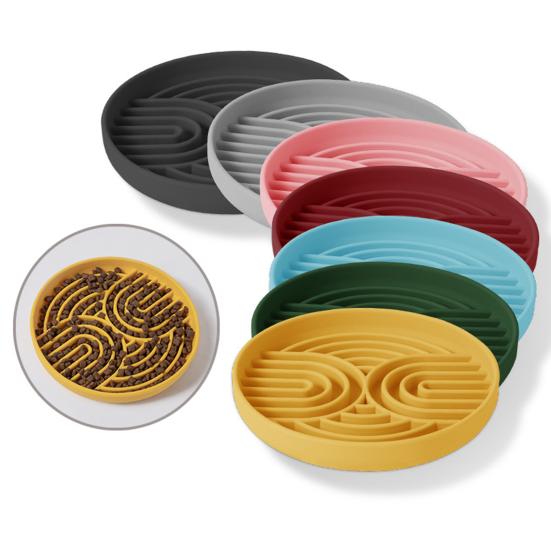 Slow Feeder Dog Bowl Silicone Dog Food Dish Puzzle Toy Slow Feeding Bowl to Prevent Gulping Choking And Bloating for Dogs And Cats