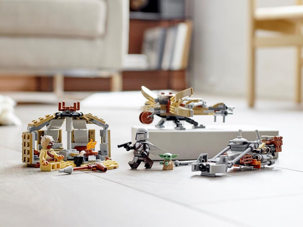 LEGO конструктор Космический корабль Звездные войны – Неприятности на Татуине (75299)
