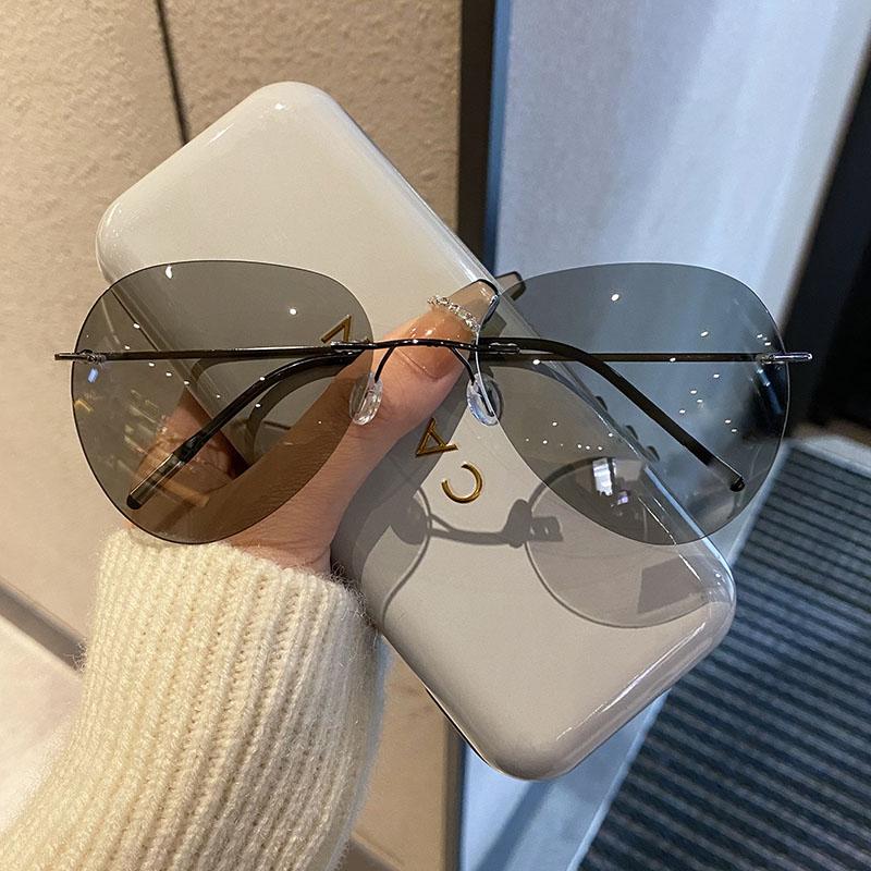 Men Ultralight Photochromic Lens Sunglasses Men Rimless Night Vision Glasses Women Driving Sports Summer Style