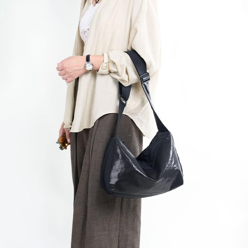 Fashionable Top Layer Crystal Tire Leather With Waterproof Cloth Underarm Hobo Bag Versatile Single Shoulder Crossbody