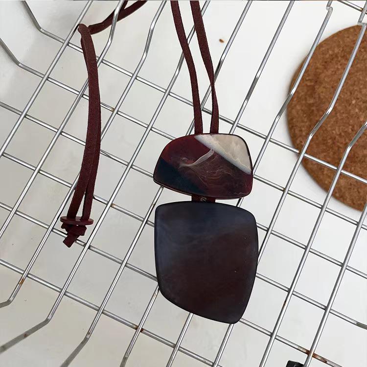 Stylish Geometric Resin & Leather Sweater Chain Necklace