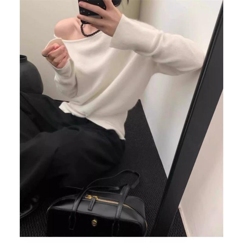 Elegant Loose Slanted Shoulder Knitted Pullover Striped Sweater Casual Gentle Autumn Women Fashion Long Sleeve Tops Loose Casual Office Thin Clothing