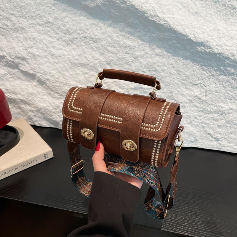 Fashion Spring New Retro British College Style Cylinder Bag Wide Shoulder Strap Single Shoulder Messenger Bag