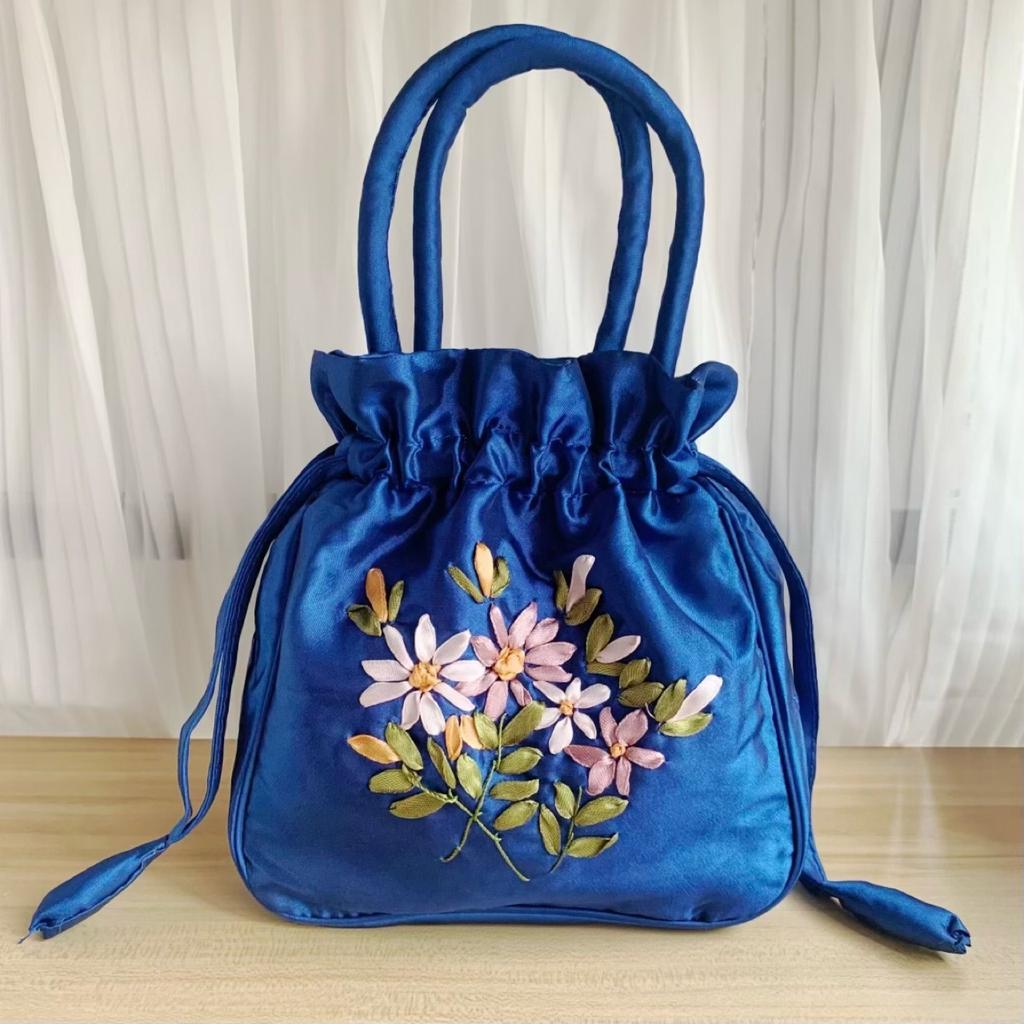 Handbag Women's Bag Handbag Ethnic Style Embroidery Bag Mommy Bag Women's Bucket Bag Drawing Belt Hanfu Mobile Phone Bag