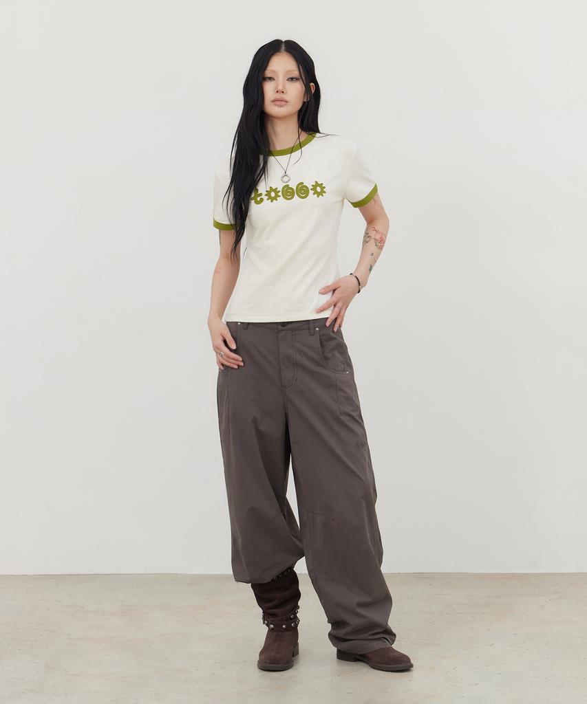 Tonilolenseu [W] Symbol Logo Applique Ringer T-Shirt Cream