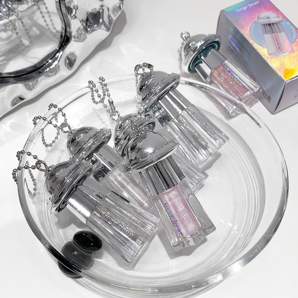 UFO Pendant Shiny Eyeshadow Liquid Gege Bear  Pearlescent Fine Shimmer Brightening Anti-makeup Liquid Eyeshadow