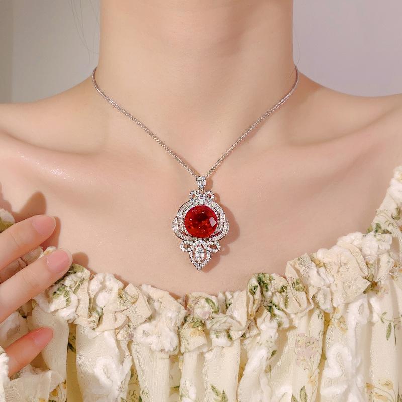 Jewelry Copper Bottom Gold-Plated Simulation Red Corundum Compound Light Luxury Pendant Main Stone 16Mm
