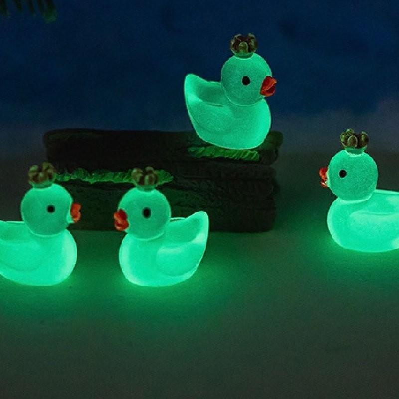 Cute Glowing Crown Miniature Yellow Duck Resin Figurine For Moss Terrariums