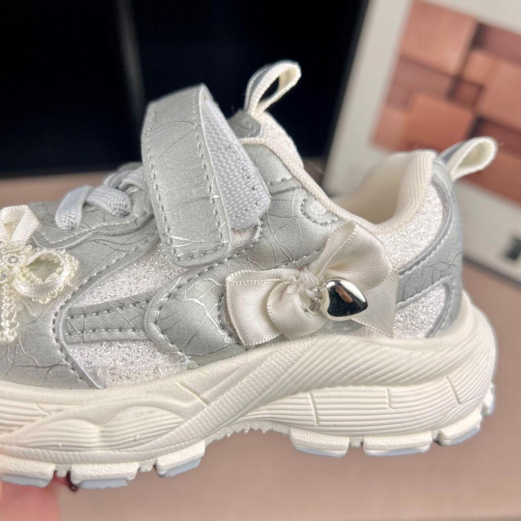 2026 Girls' Shiny Velcro Sneakers: Soft Sole, Princess Style with Rhinestones.