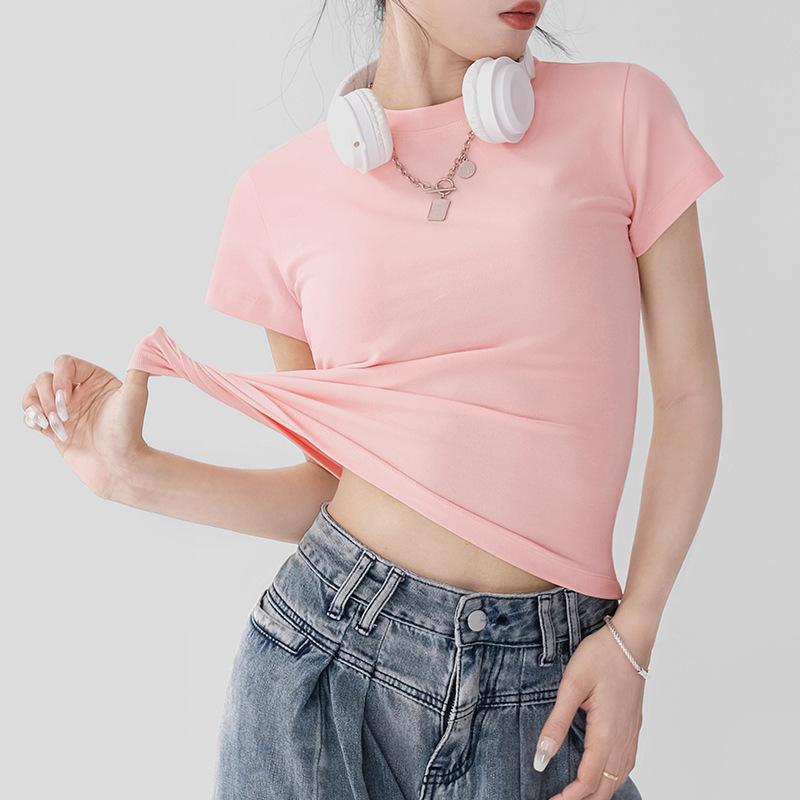 Small Round Neck Shoulder Short Sleeved T-shirt for Women In Spring and Summer, Slim Fit and Slimming, Can Be Worn Outside, High-end and Spicy Girl