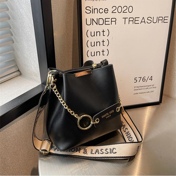 Сумка премиум-текстуры, маленькая сумка, женская сумка, новая модная, осенне-зимняя, нишевая широкополосная сумка-мессенджер, популярная сумка-ведро