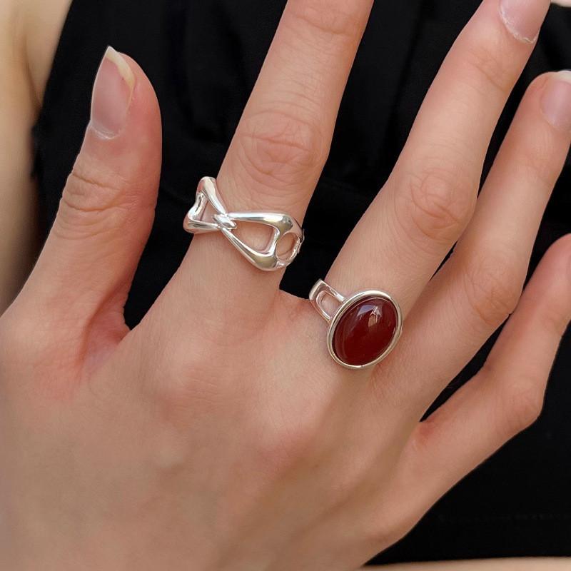 Trendsetting Agate Red Ring With Geometric Design For Women Featuring Adjustable Size And Pig Nose Element