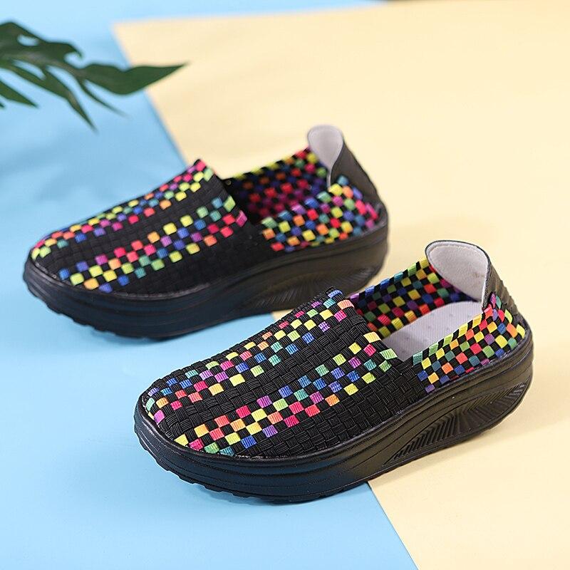 Sommerhöhe zunehmende Zopf-Strand-faule Schuhe Frauen-beiläufige Webart-weiche Beleg-auf Plattform-Loafer mit dicker Sohle