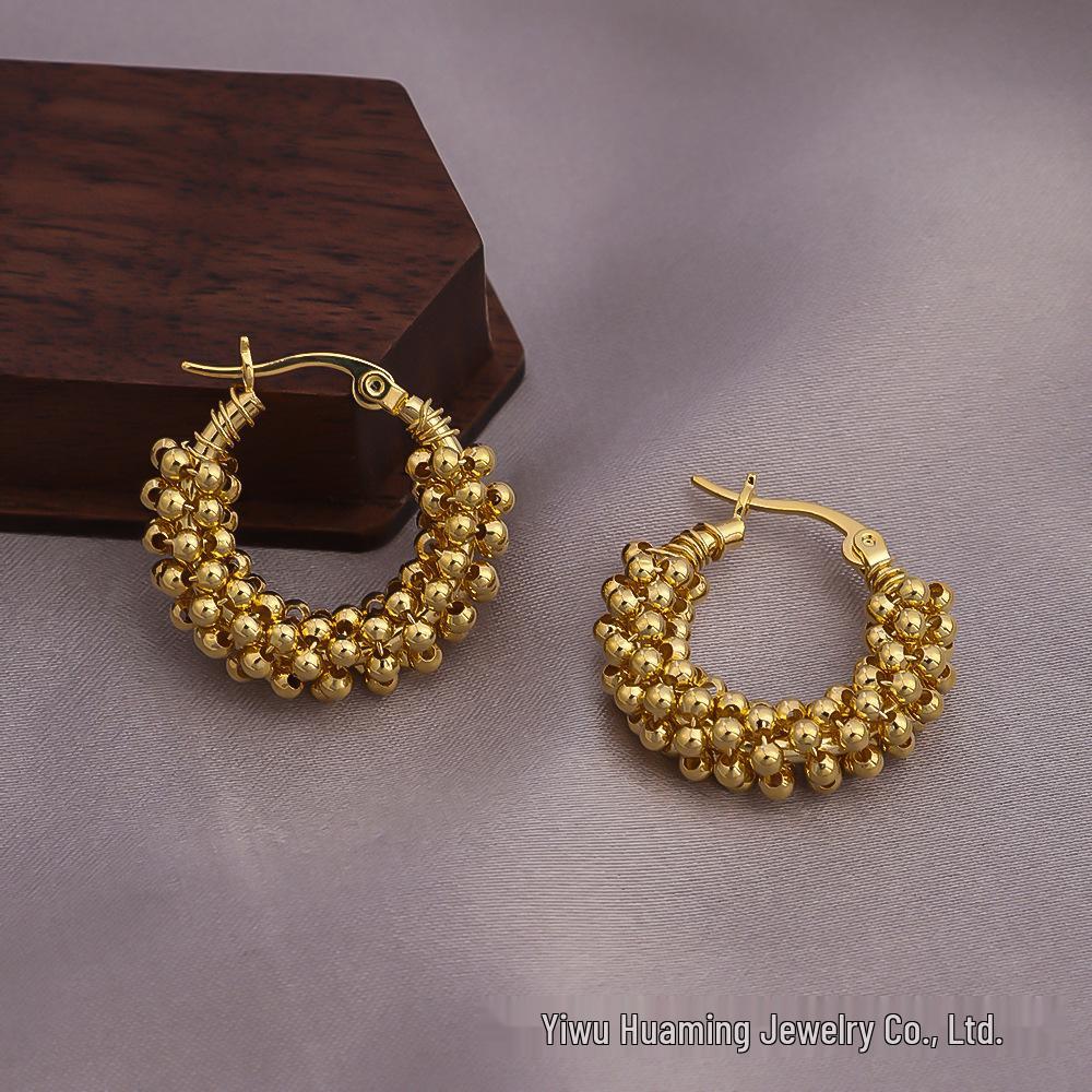 Silver Needle Circle Earrings, Fashionable High-End Copper Ear Hoops, Light Luxury, Versatile Jewelry Accessory.
