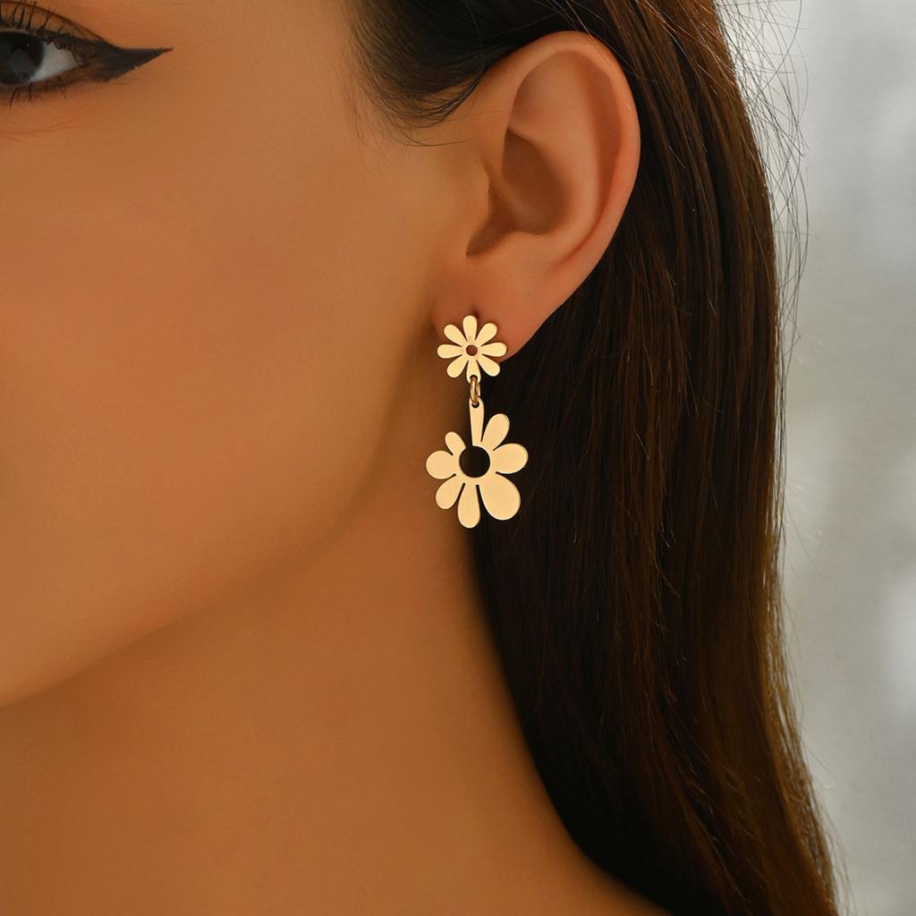 Minimalist Women's Floral Earrings , Stylish Exaggerated Shiny Metal,look, Multi, Unique Alloy Stud Earrings