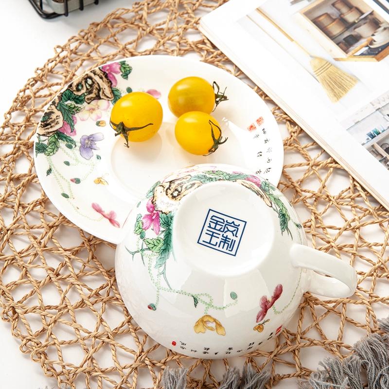 Kávový šálek s podšálkem z jemného kostního porcelánu s motivem kvetoucí švestky 300ml, barevné květiny, porcelánový čajový šálek s podšálkem