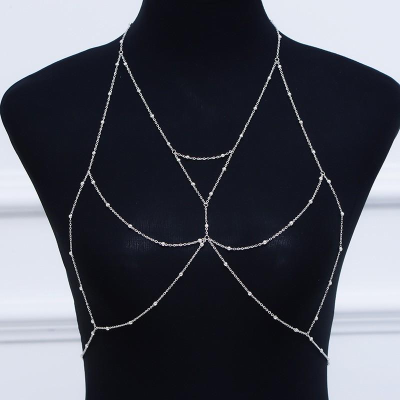 Sexy Beach Body Jewelry: Exaggerated Tassel Necklace with Flash Diamond Pendant for a European and American Casual Look