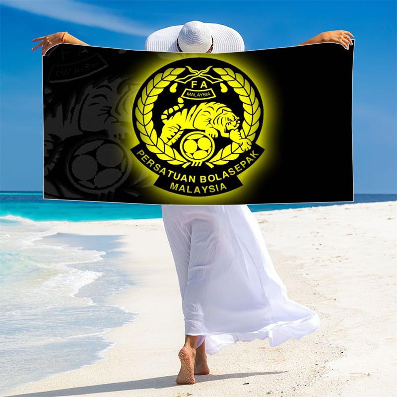 Malaysia Football Print Beach Towel, Large Soft Quick Dry Towel for Beach Camping Swimming