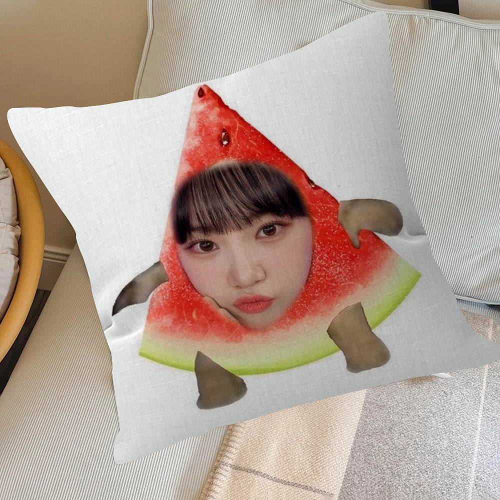 Singer C-Chaewon L-LesserafimS-S   Pillow Gifts Home Office Furnishings Bedroom Sofa Car Cushion Cover case 45x45cm