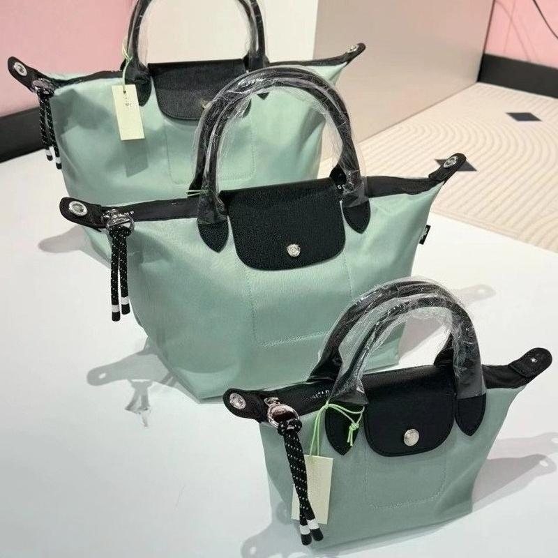 Portable Dumpling Bag Men's and Women's Same Versatile Large-capacity Punched Shoulder Messenger Bag Tide