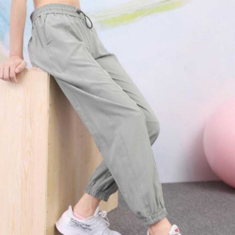 New ArrivalS Open Run Women S Sporty Pin Tuck Jogger pantS Regular Fit Nk olRun