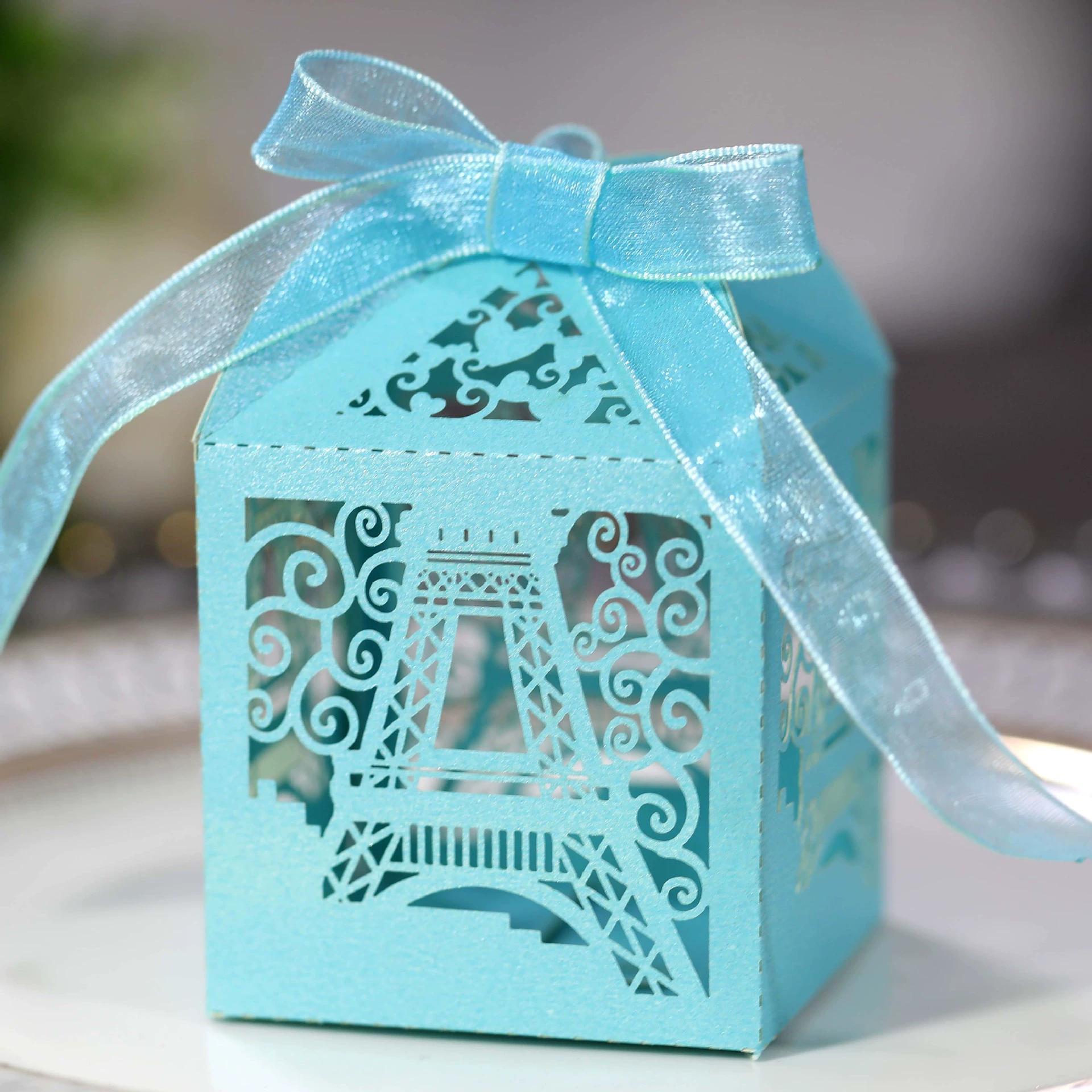Creative 50Pcs/Set Creative Hollow Eiffels Tower Wedding Candy Box Wedding Gift Chocolate Candy Box Party Small Gift Package Box 5x5x8CM